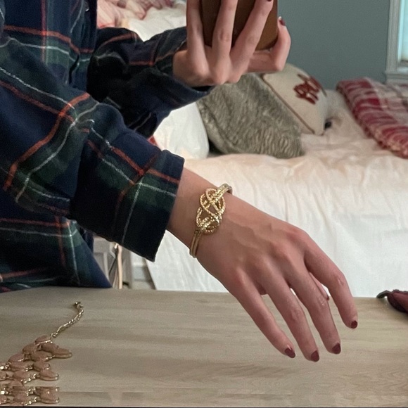 Vintage Gold Toned Faceted Knot Bracelet Cuff - Picture 5 of 9